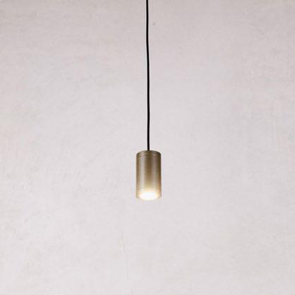 Lampada a sospensione CREO con corpo cilindrico in metallo bronzo